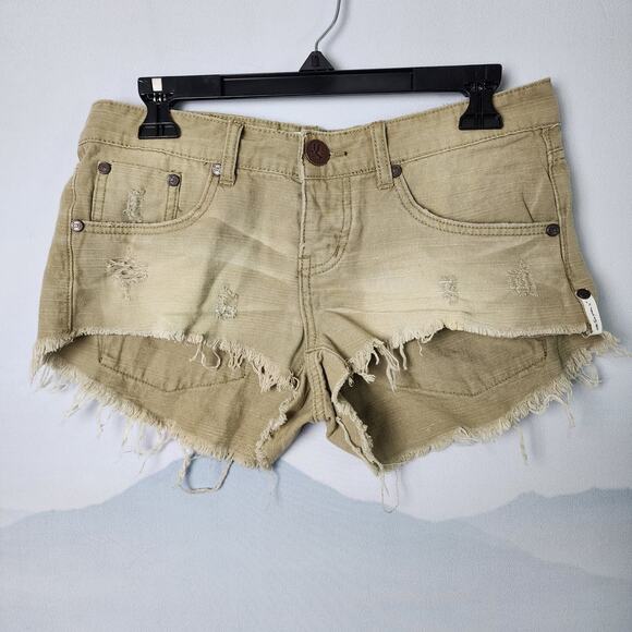 NWT One Teaspoon for Free People Militaire Bonitas Distressed Shorts | Womens 26 - Picture 1 of 12